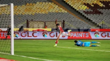 محمود حمدي يتألق كأفضل لاعب في مباراة الأهلي والمصري